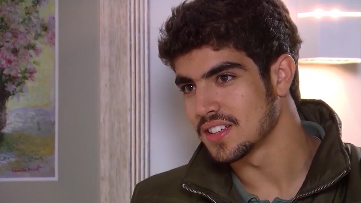 Edgar (Caio Castro) em Ti-ti-ti