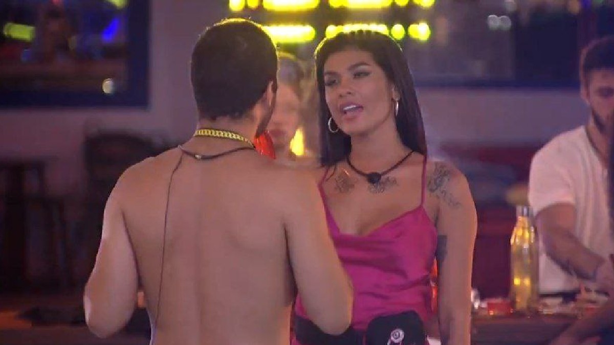 Gilberto e Pocah no BBB 21