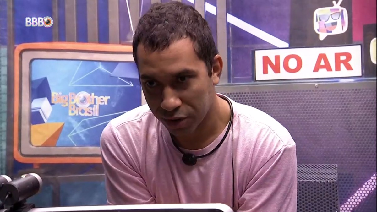 Gilberto no Raio X do BBB 21 no dia 03 de abril