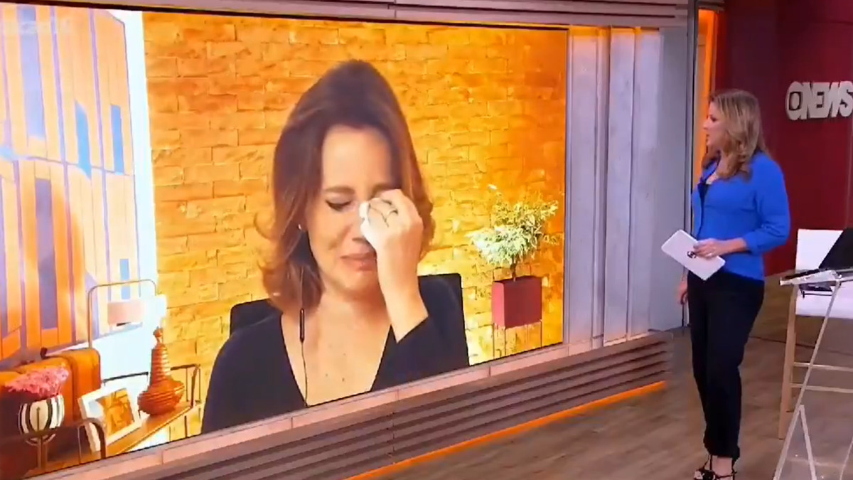 Natuza Nery se emocionou em matéria sobre a covid (Reprodução/Globo News)