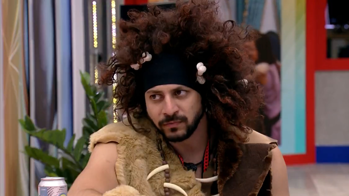 Caio conversa com Fiuk no BBB 21