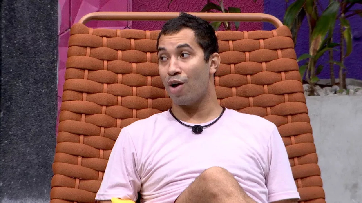 Gilberto quer ser eliminado do BBB 21 com discurso bonito de Tiago Leifert