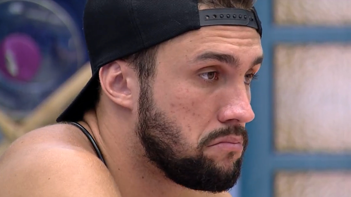 Arthur desabafa com Gilberto no BBB 21