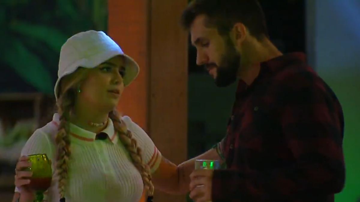 Viih Tube e Arthur conversam no BBB 21