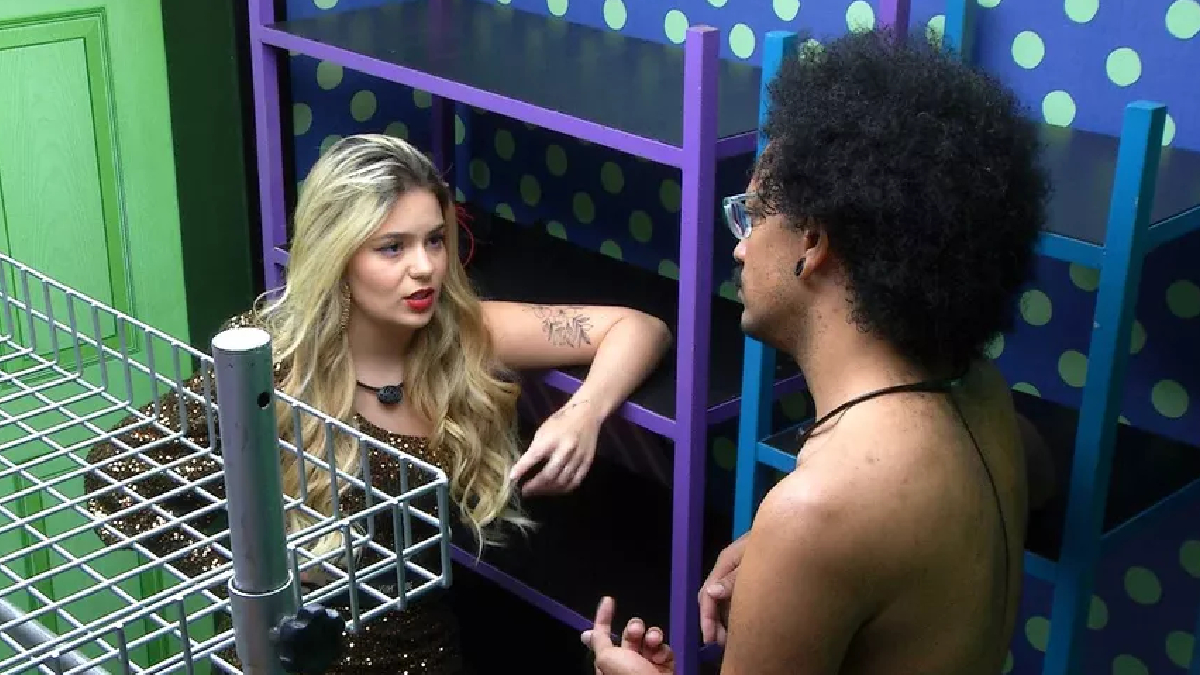 João Luiz aconselha Viih Tube no BBB 21