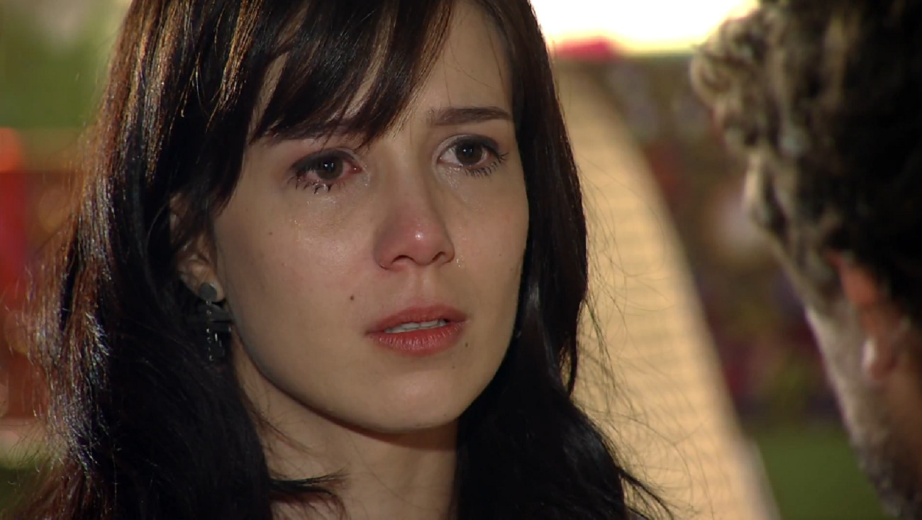 Manu (Marjorie Estiano) em A Vida da Gente
