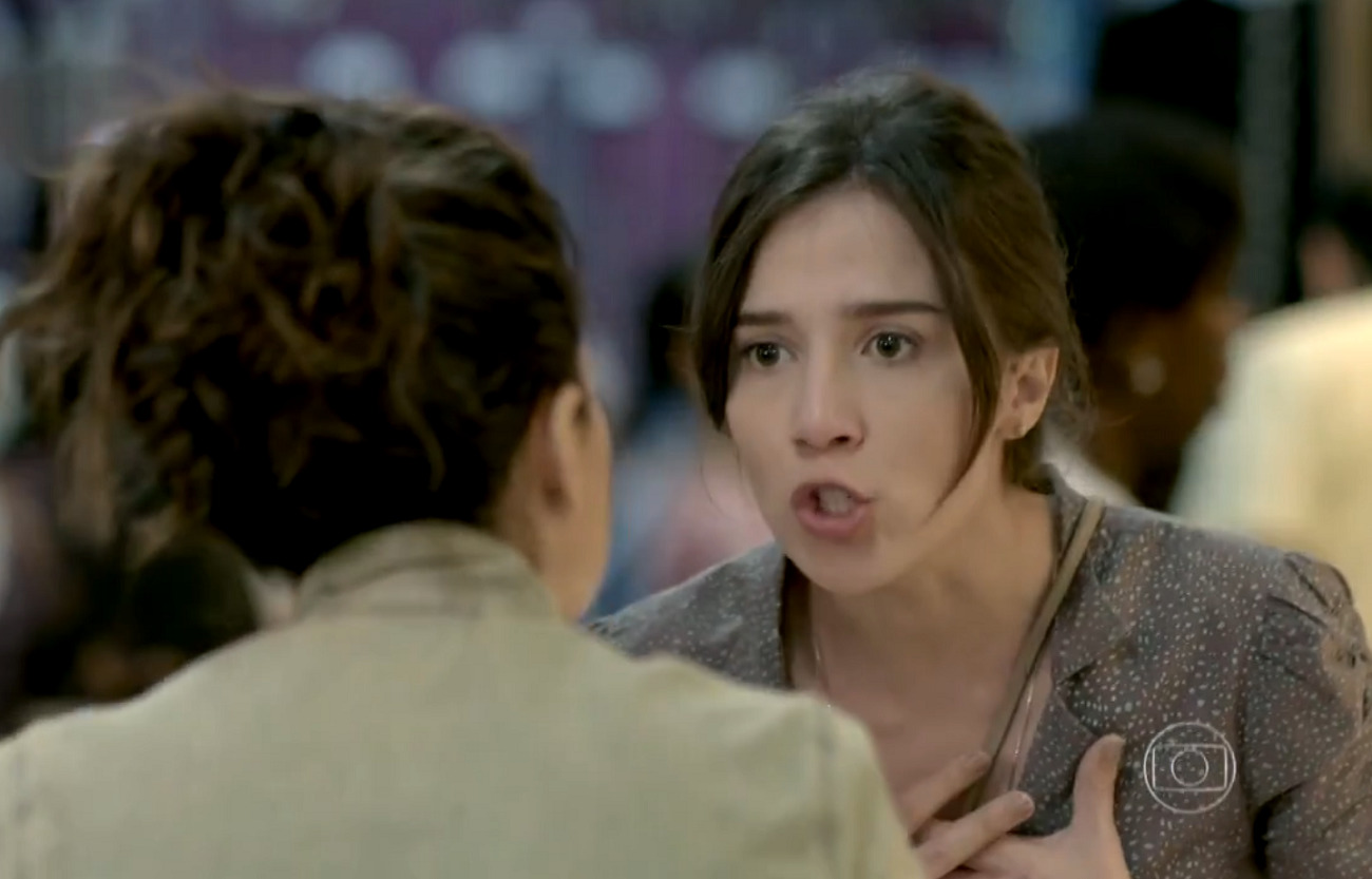 Cora (Marjorie Estiano) e Eliane (Vanessa Giácomo) em Império