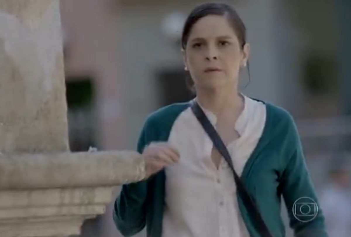 Cora (Drica Moraes) em Império