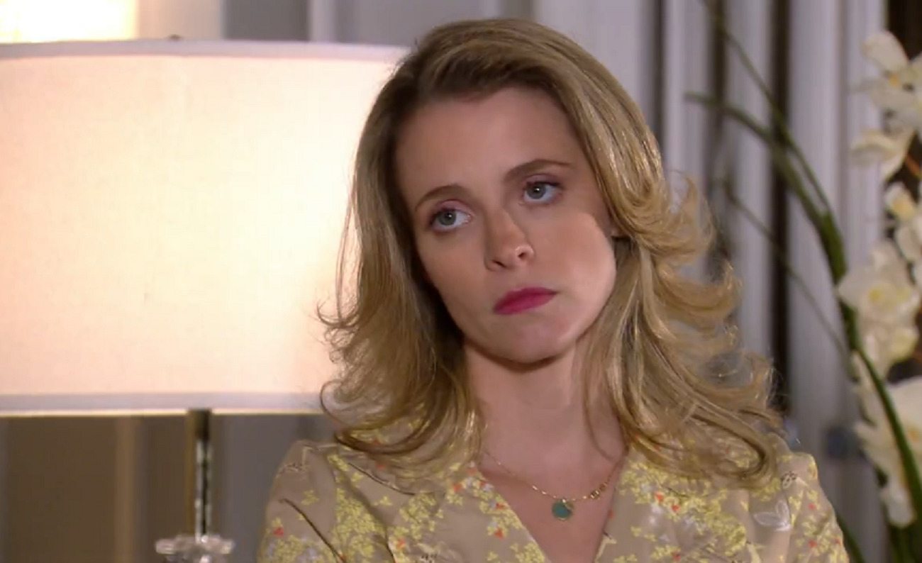 Camila (Maria Helena Chira) em Ti-ti-ti