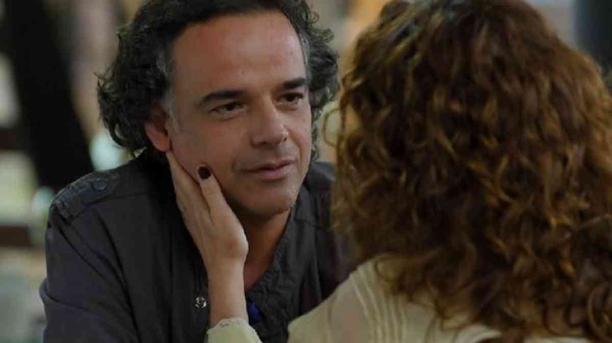 Marcos (Angelo Antonio) e Dora (Malu Galli) em A Vida da Gente