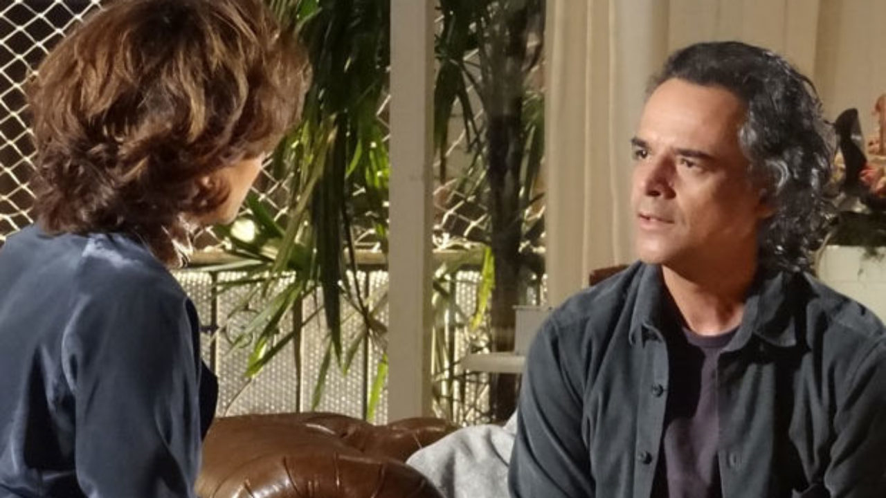 Gisele Fróes e Ângelo Antônio como Vitória e Marcos em A Vida da Gente (Reprodução / Globo)