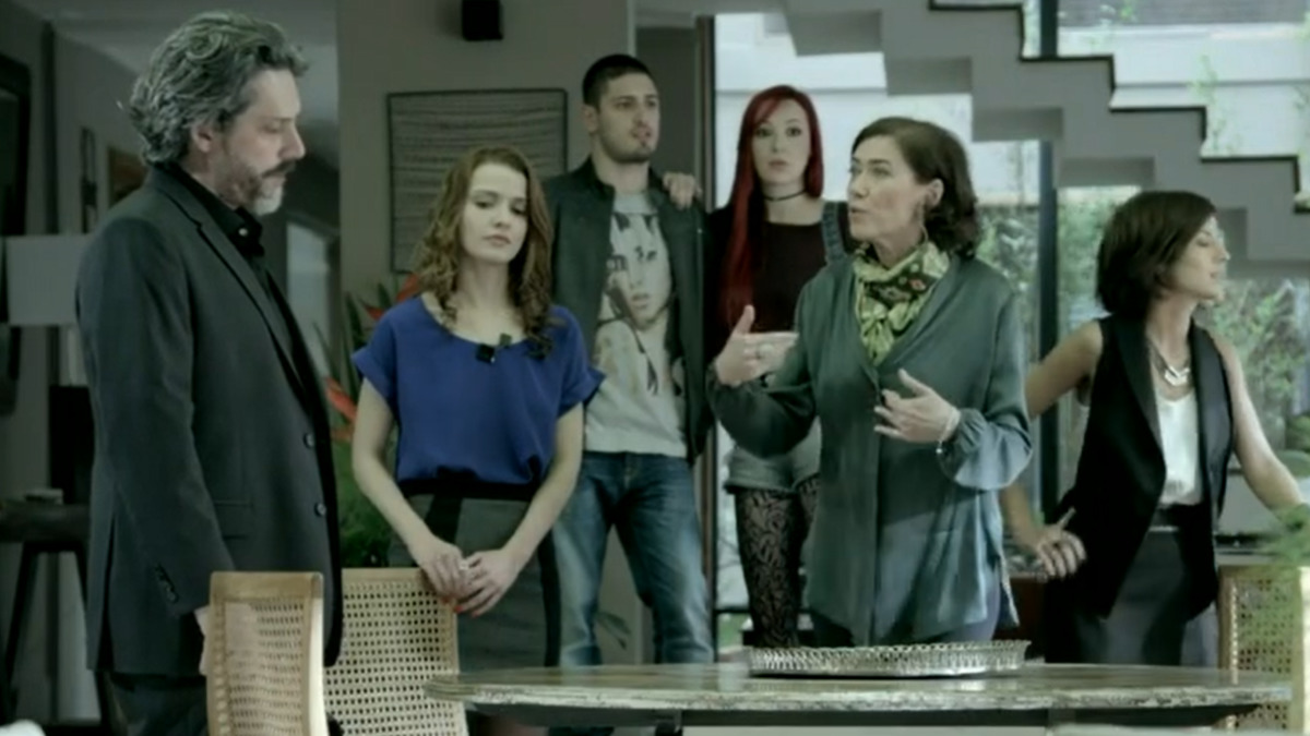 A família Medeiros em Império (Reprodução/Globo)