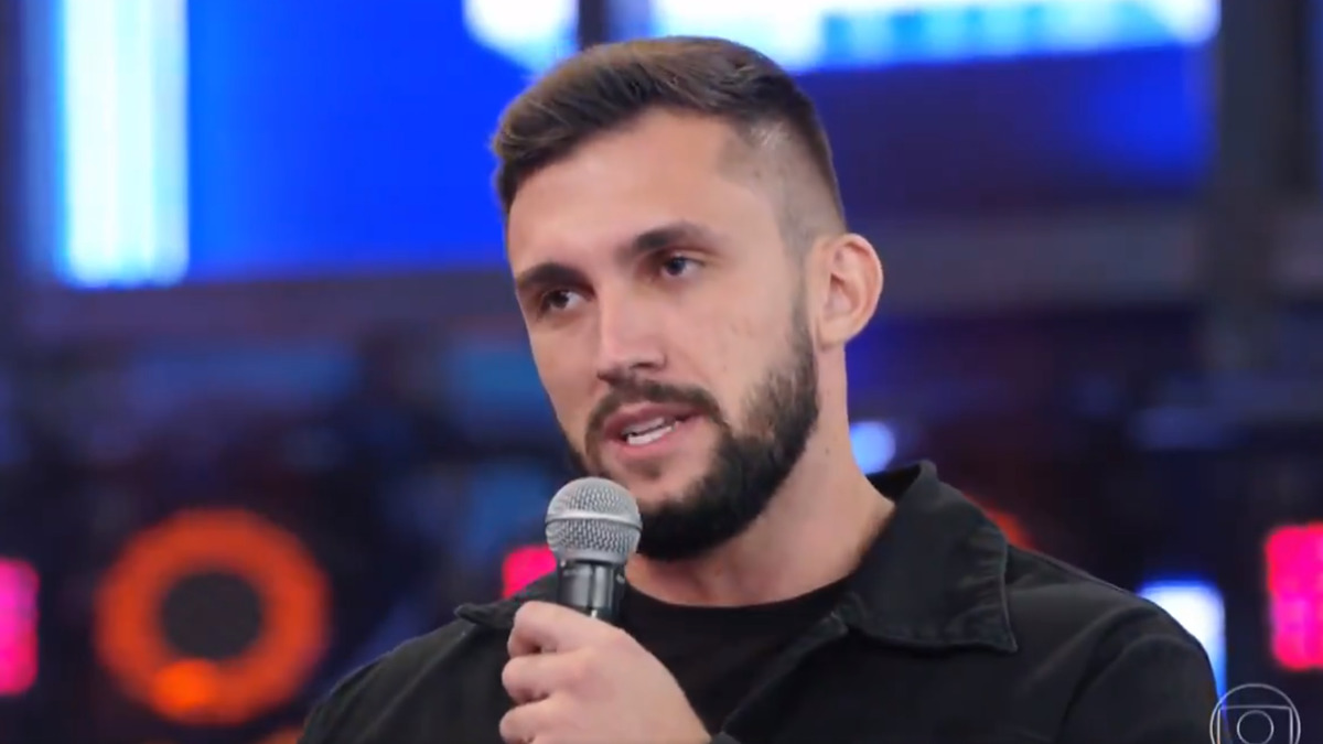 Arthur participa do Domingão do Faustão (Reprodução/Globo)