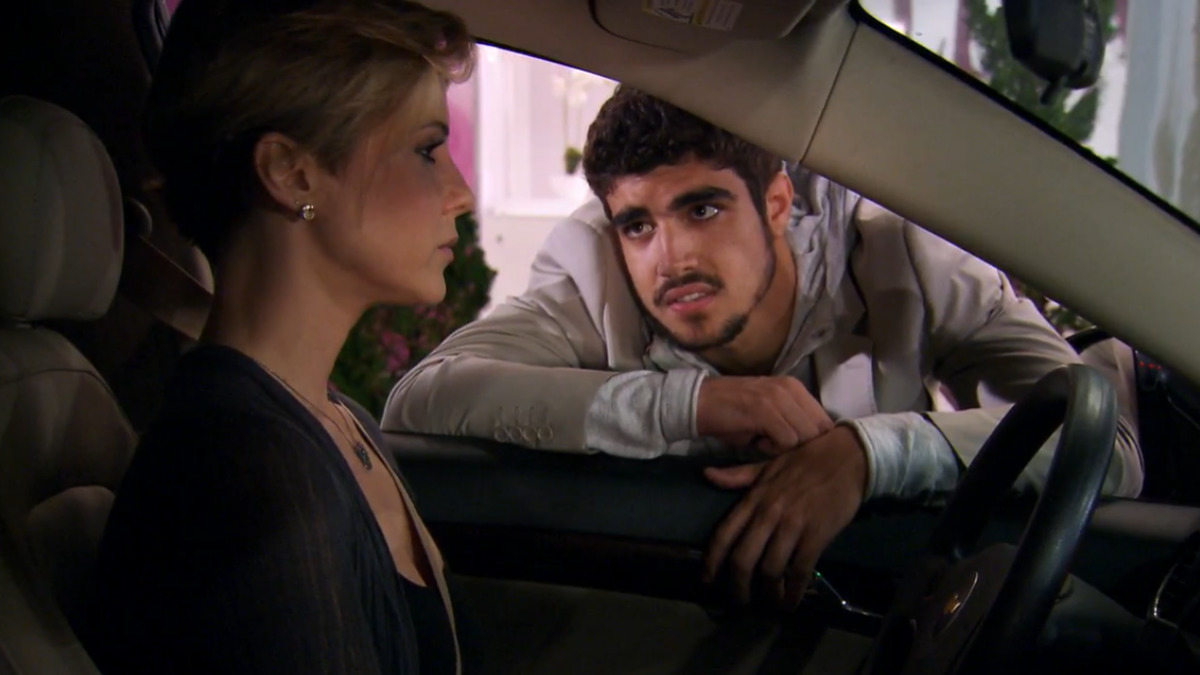 Luísa (Guilhermina Guinle) e Edgar (Caio Castro) em Ti Ti Ti (Reprodução/Globo)
