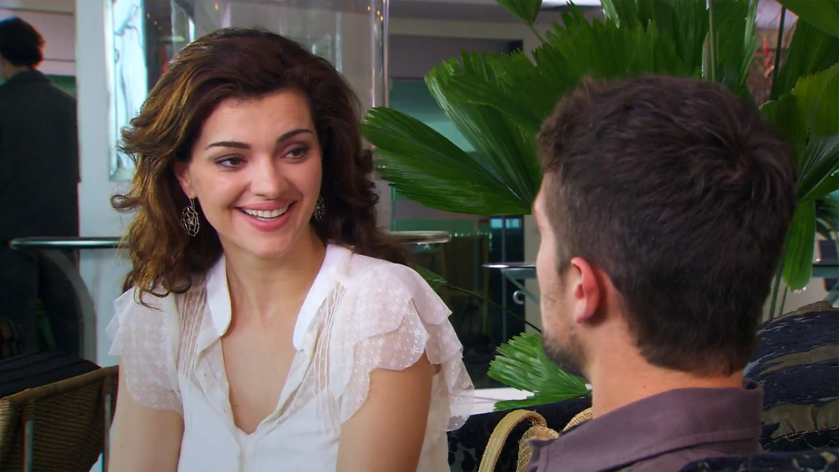 Desirée (Mayana Neiva) e Jorgito (Rafael Cardoso) em Ti-ti-ti