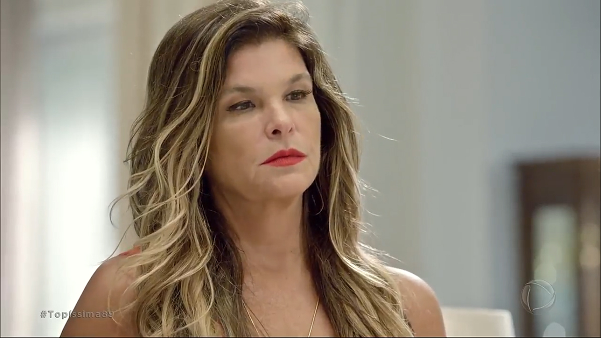 Lara (Cristiana Oliveira) em Topíssima