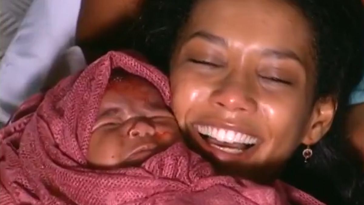 Preta (Taís Araújo) dá à luz em Da Cor do Pecado (Reprodução/Globoplay)
