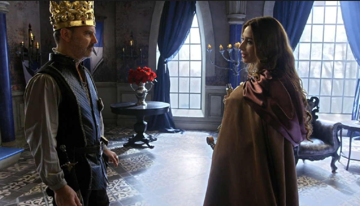 Jacques (Leandro Lima) e Selena (Giselle Itié) em Belaventura