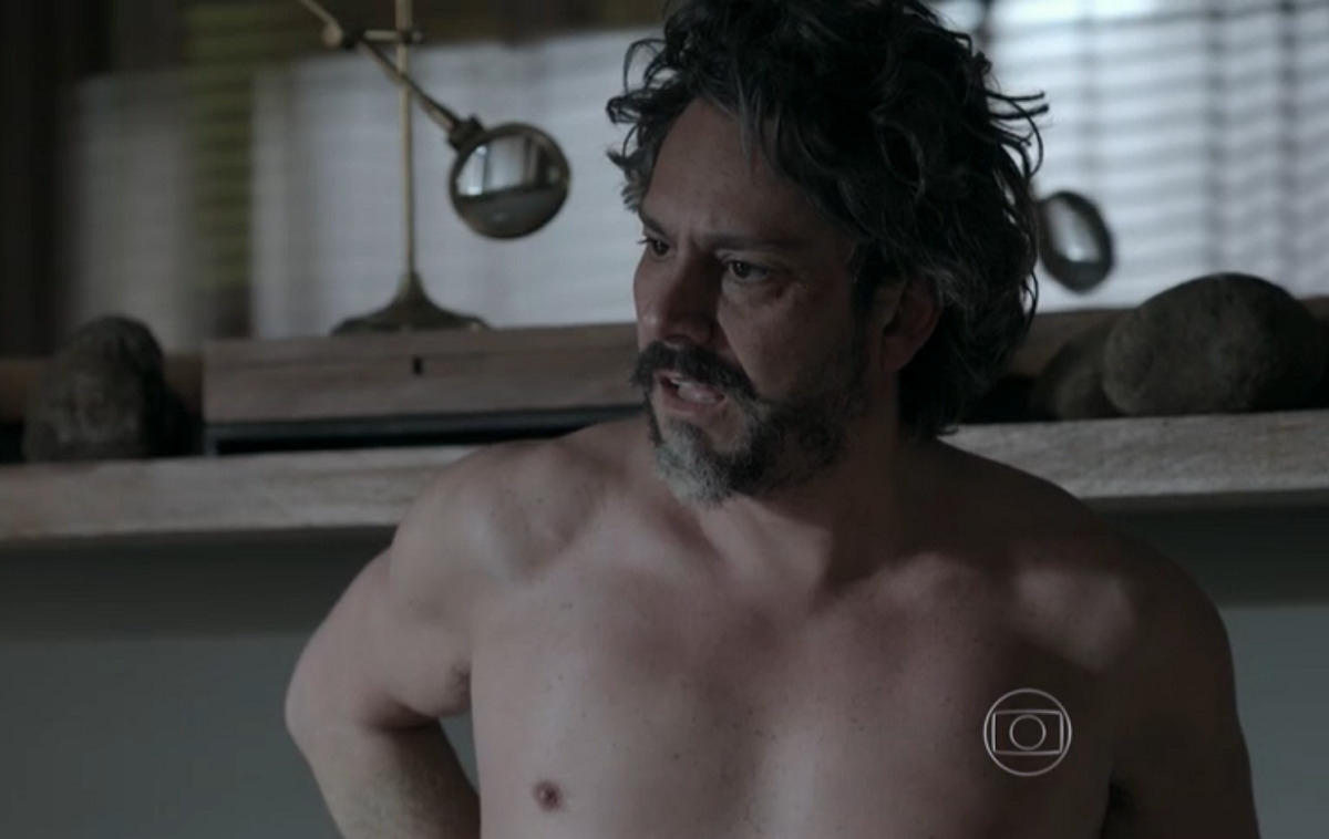 José Alfredo (Alexandre Nero) em Império