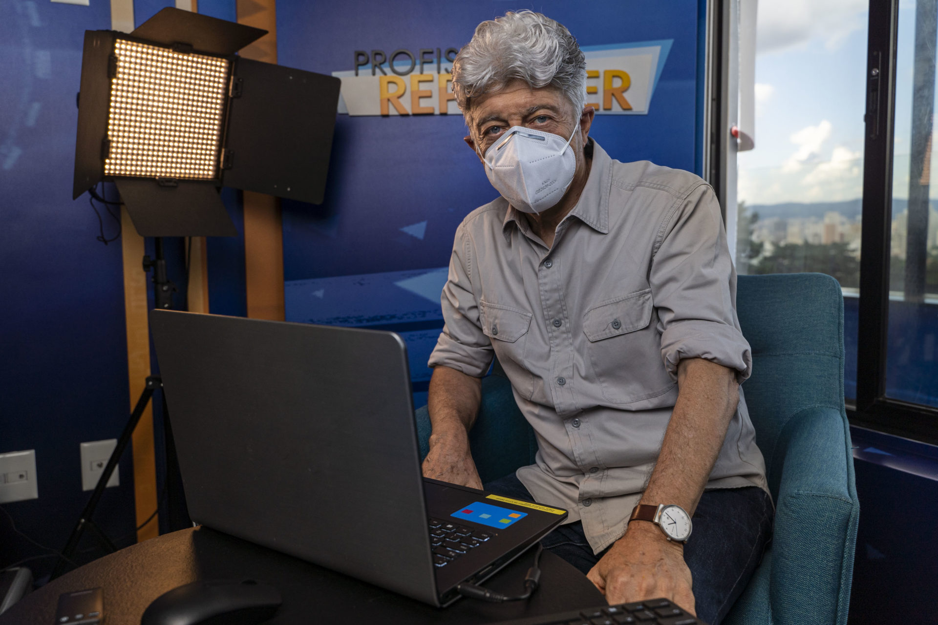 Caco Barcellos apresenta Profissão Repórter