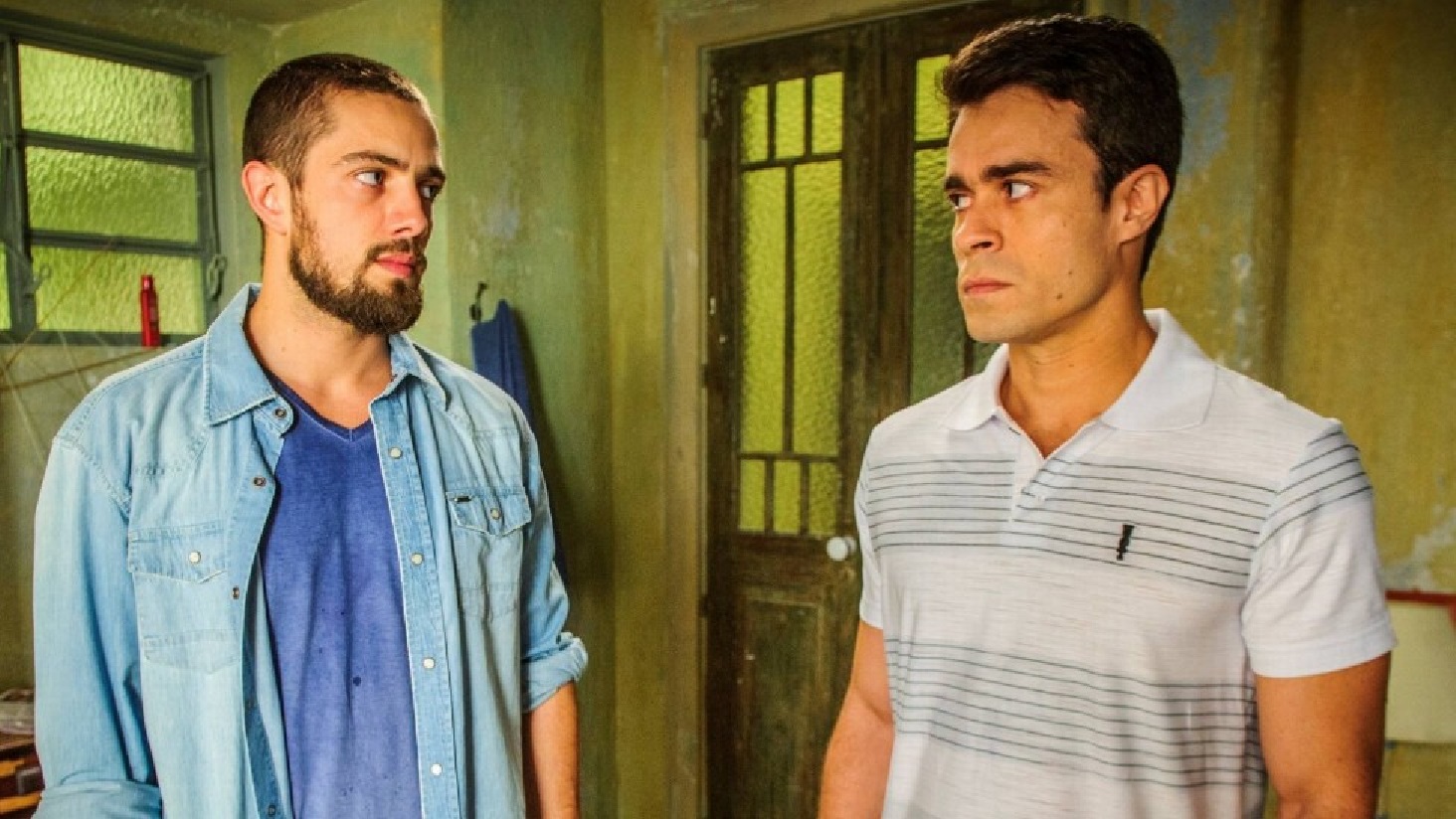 Rafael Cardoso e Erom Cordeiro como Vicente e Fernando em Império (Divulgação / Globo)