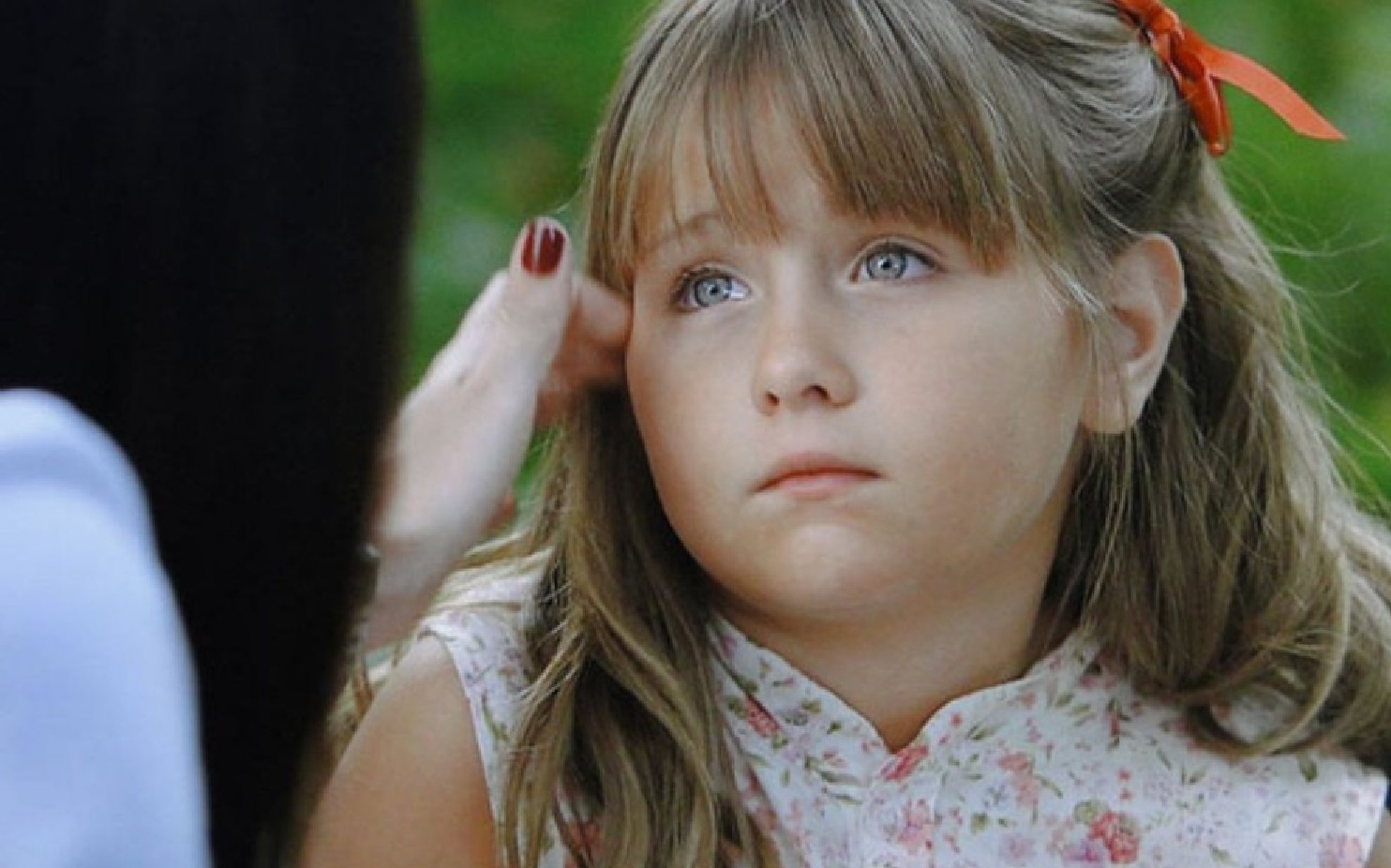 Jesuela Moro como Júlia em A Vida da Gente (Reprodução / Globo)