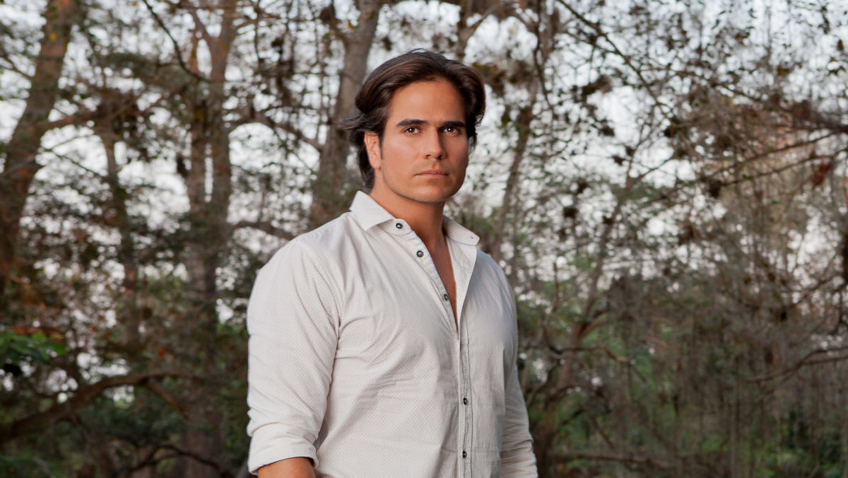 Otávio (Daniel Arenas) em Coração Indomável (Divulgação/SBT)