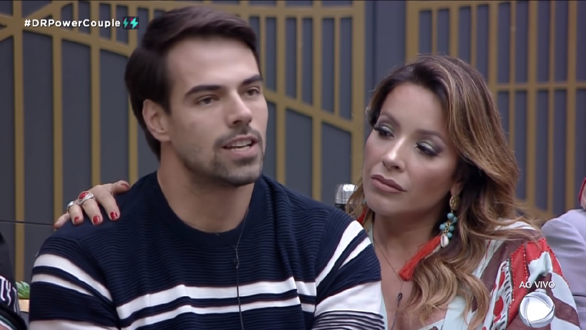 Leandro Gléria e Renata Dominguez no Power Couple