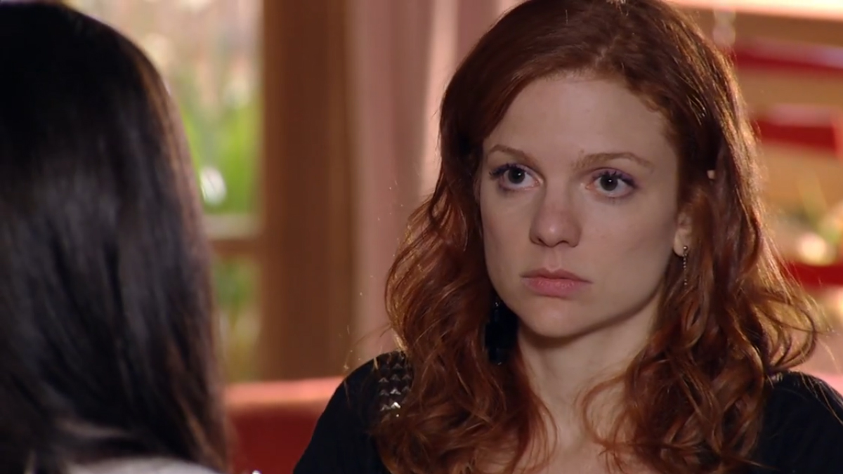Manu (Marjorie Estiano) e Nanda (Maria Eduarda) em A Vida da Gente