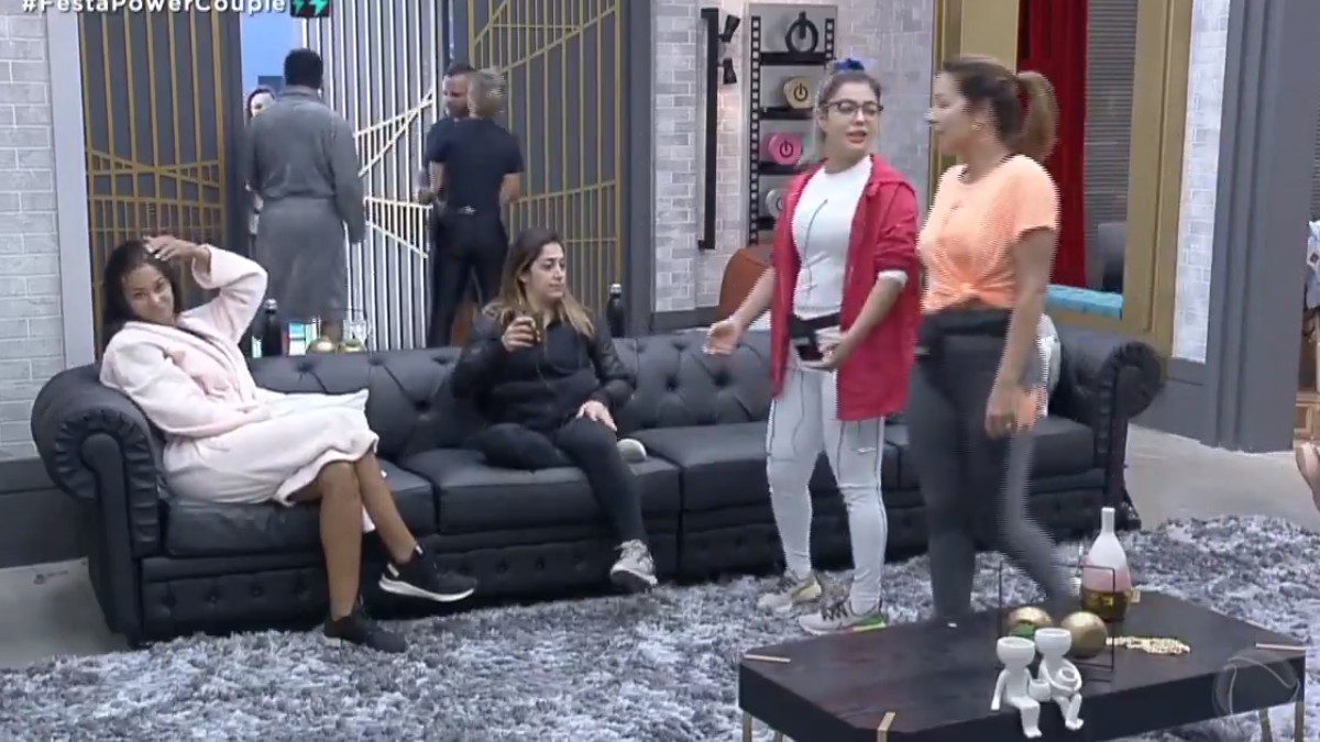 Mulheres no Power Couple