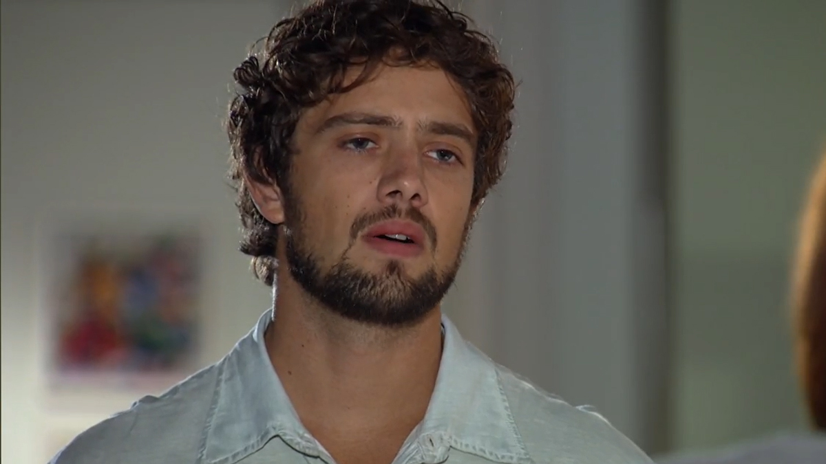 Rodrigo (Rafael Cardoso) e Nanda (Maria Eduarda) em A Vida da Gente