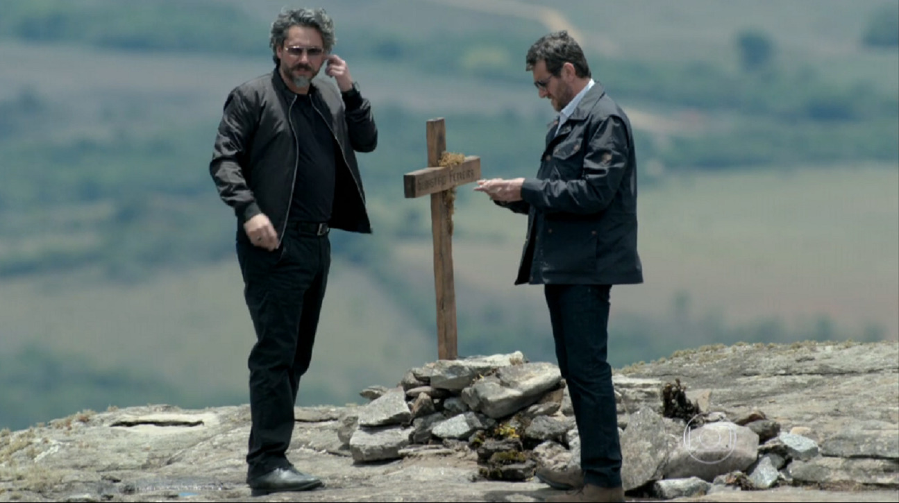 José Alfredo (Alexandre Nero) e Josué (Roberto Birindelli) em Império
