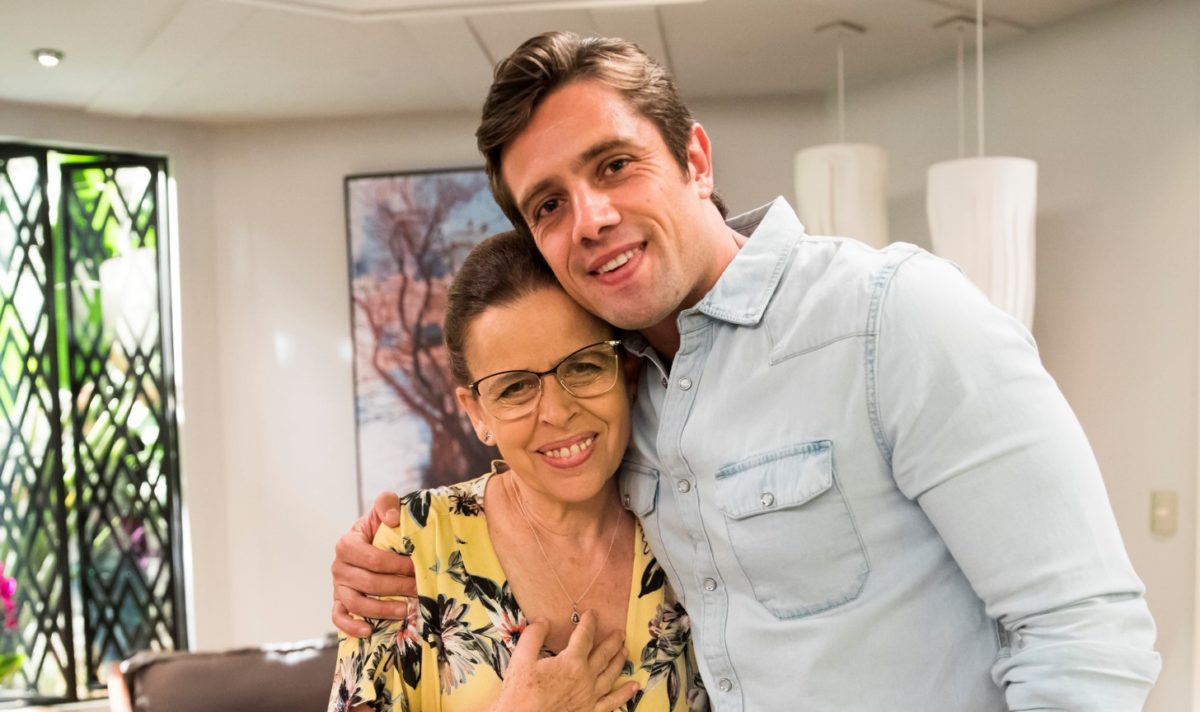 Cristina Pereira e Rafael Cardoso nos bastidores de Salve-se Quem Puder (Divulgação/Globo)