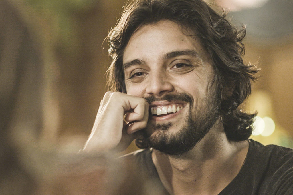 Alejandro (Rodrigo Simas) de Salve-se Quem Puder (Divulga&ccedil;&atilde;o/Globo)