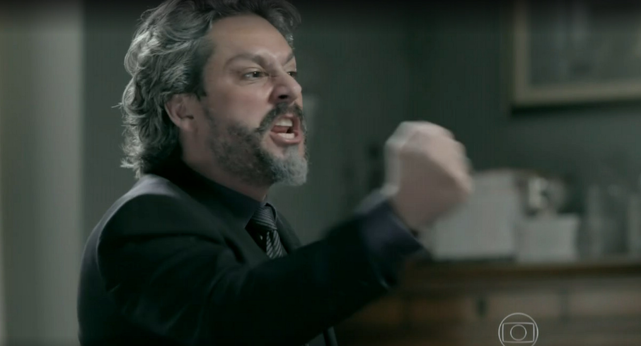 José Alfredo (Alexandre Nero) em Império