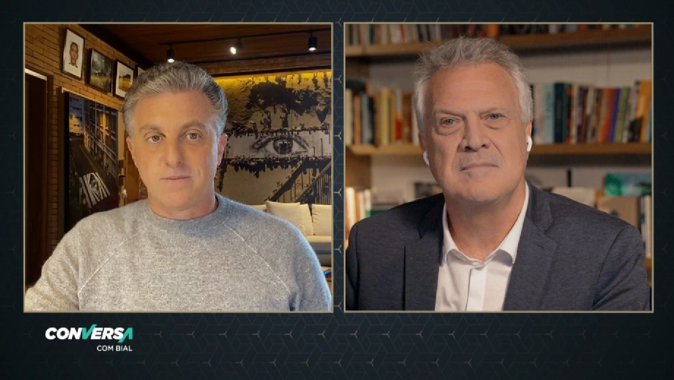 Pedro Bial recebe Luciano Huck no Conversa com Bial (Reprodução/Globo)