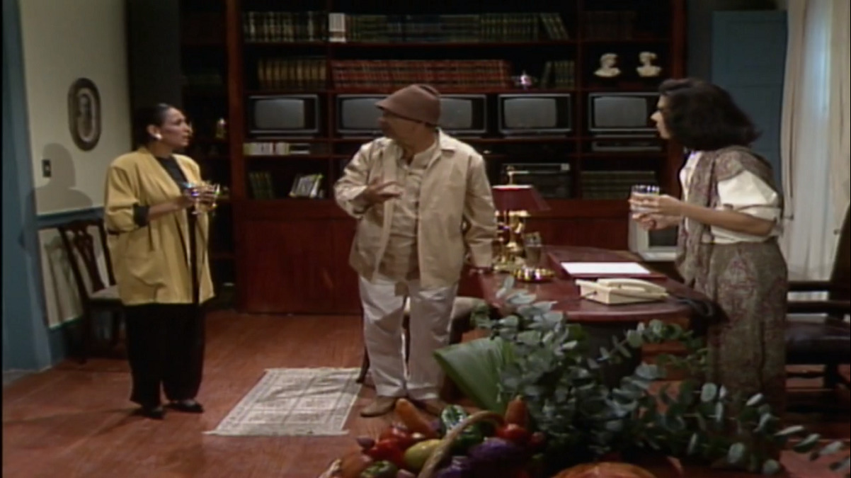 Gilda (Susana Vieira), Sassá Mutema (Lima Duarte) e Marina (Betty Faria) em O Salvador da Pátria
