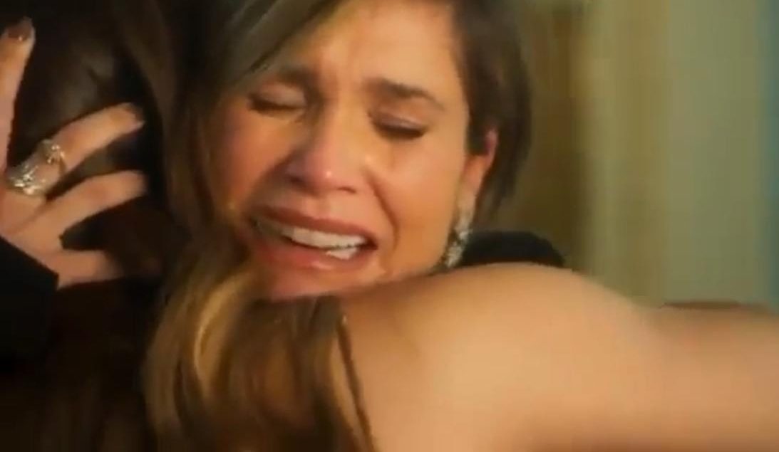 Helena (Flávia Alessandra) e Luna (Juliana Paiva) de Salve-se Quem Puder (Reprodução)