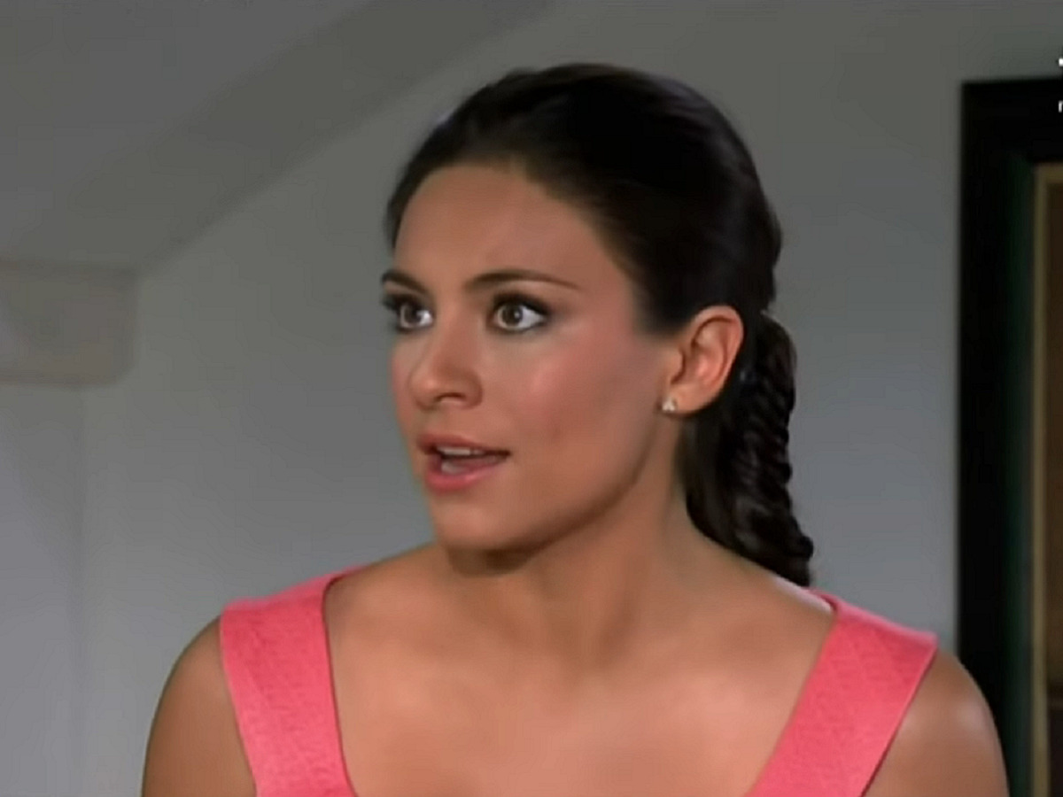 Maria Alessandra (Ana Brenda Contreras) em Coração Indomável