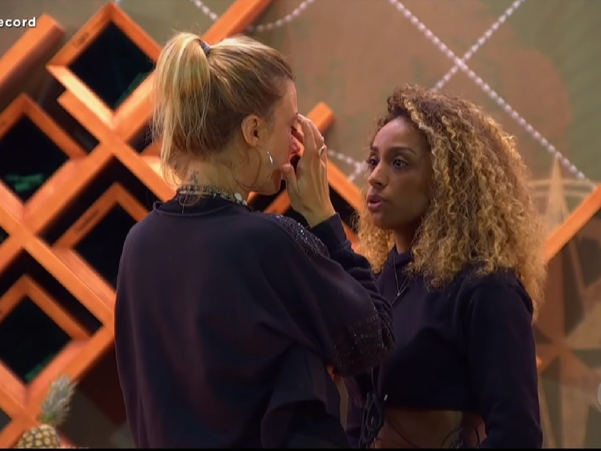 Antonela e Nanah da Ilha Record