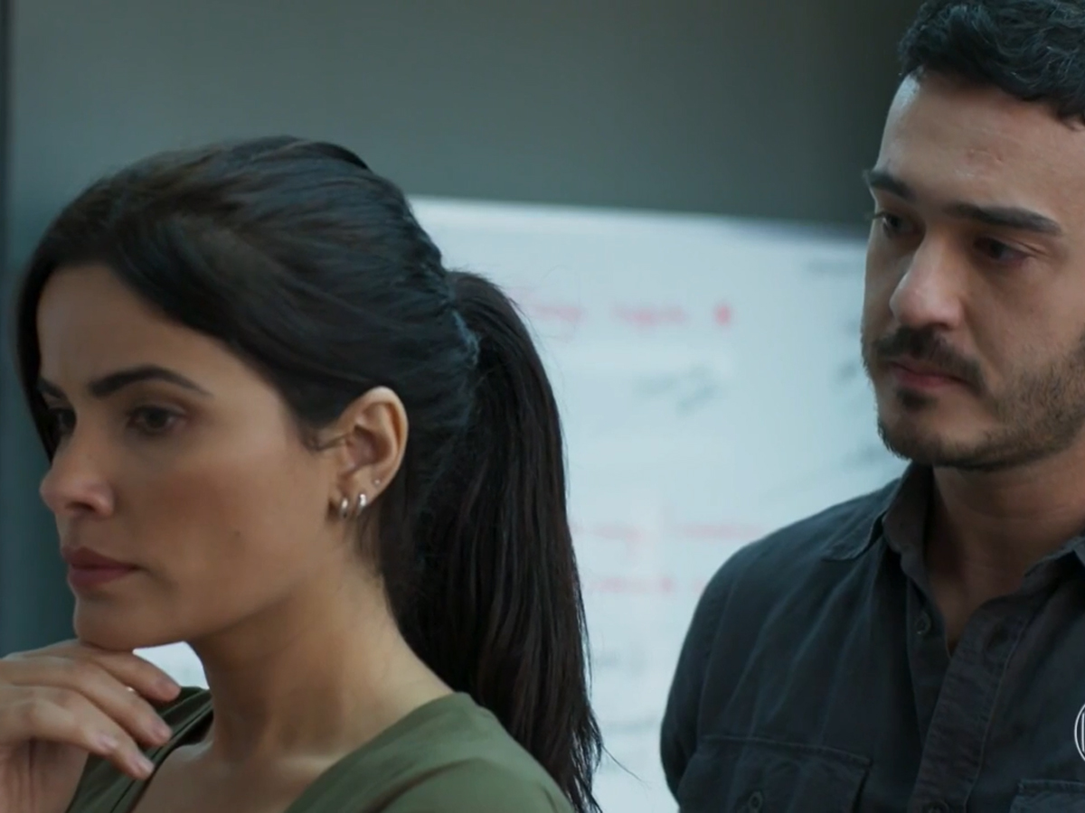 Antônia (Vanessa Giácomo) e Domênico (Marcos Veras) em Pega Pega
