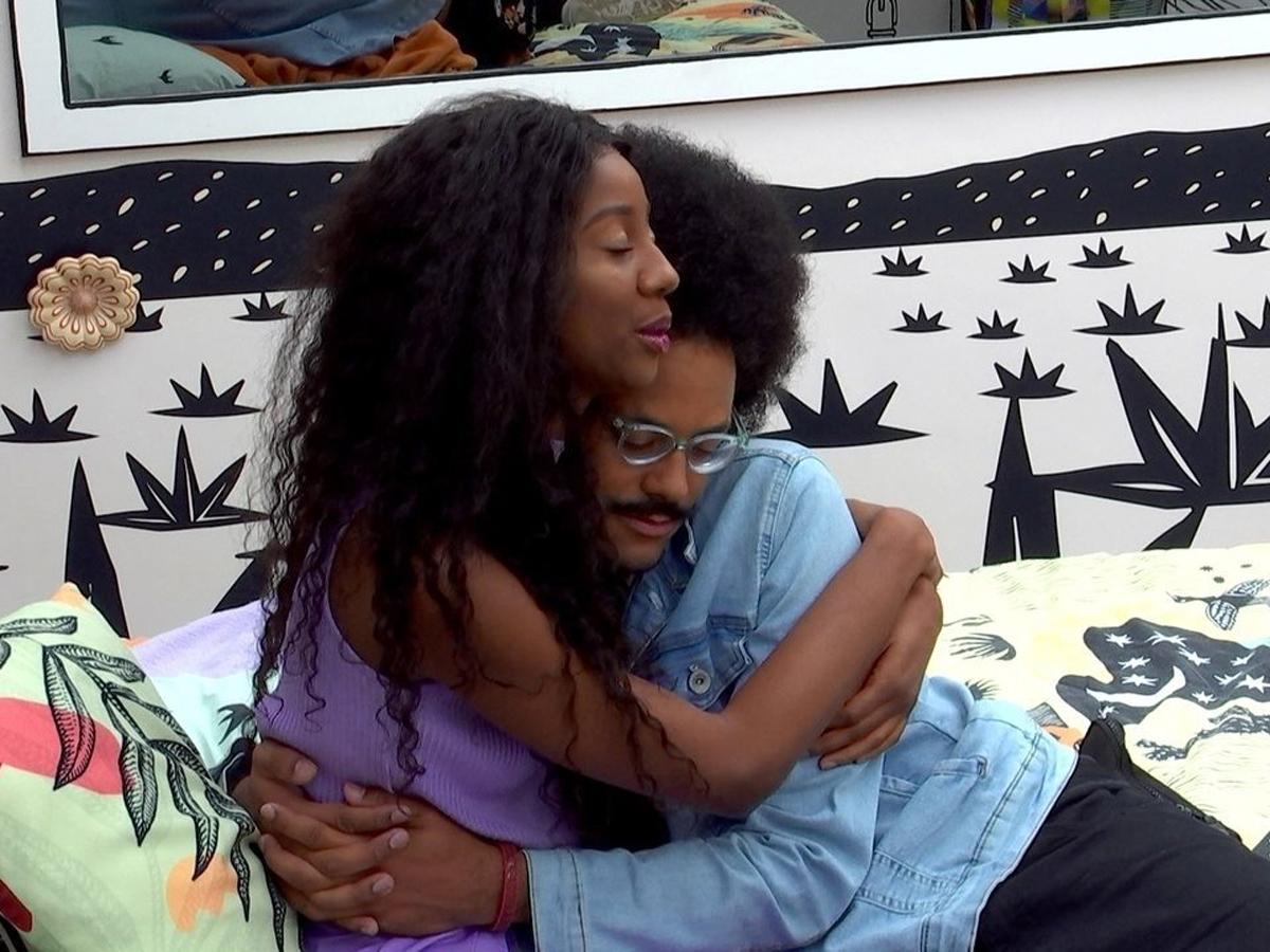 Camilla de Lucas e João Luiz no BBB 21