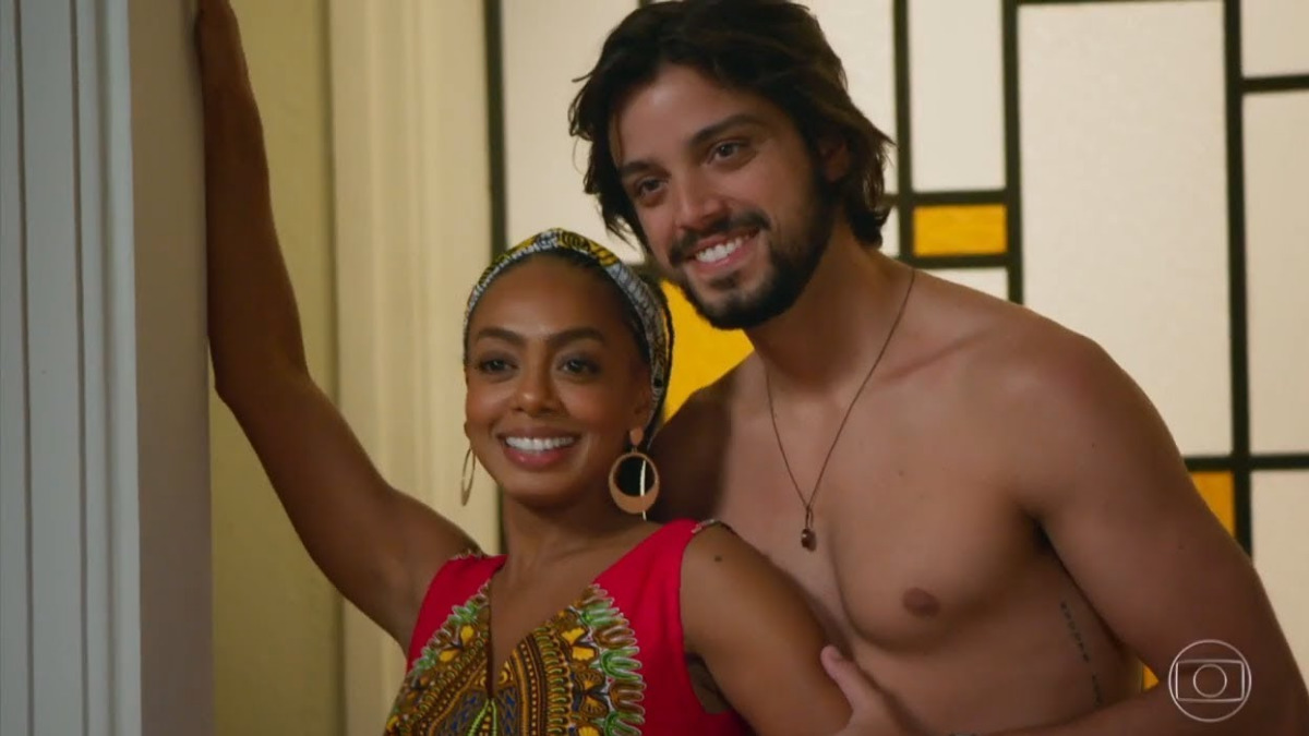 Bel (Dandara Mariana) e Alejandro (Rodrigo Simas) em Salve-se Quem Puder (Reprodução/Globo)