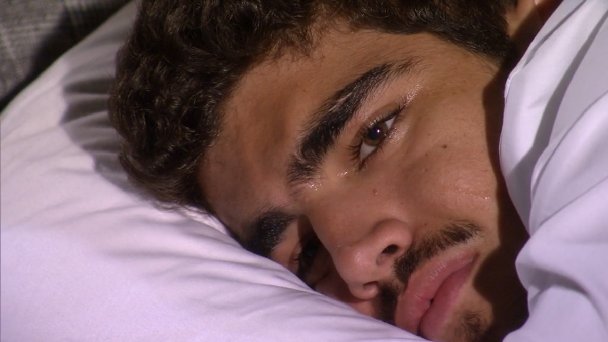 Edgar (Caio Castro) em Ti-ti-ti