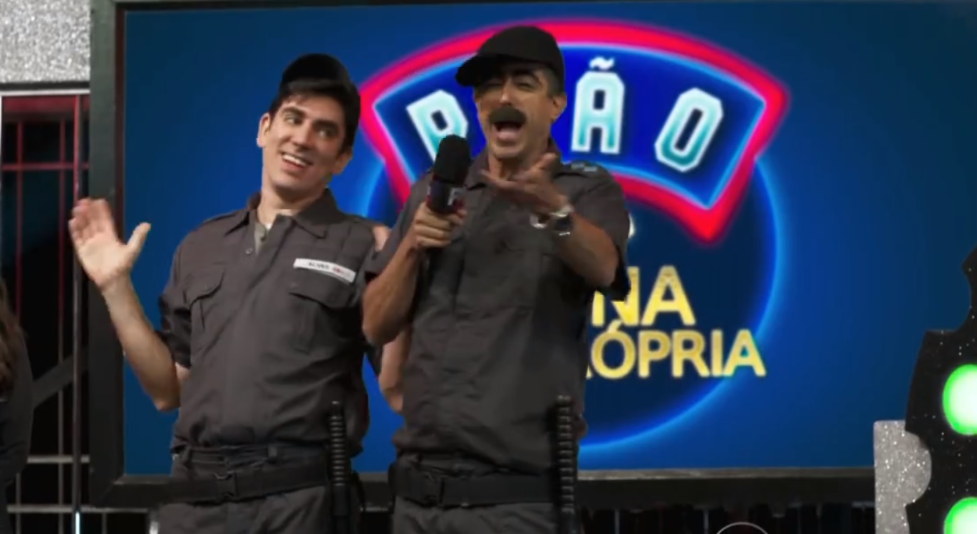 Marcelo Adnet e Marcius Melhem em quadro de Tá no Ar