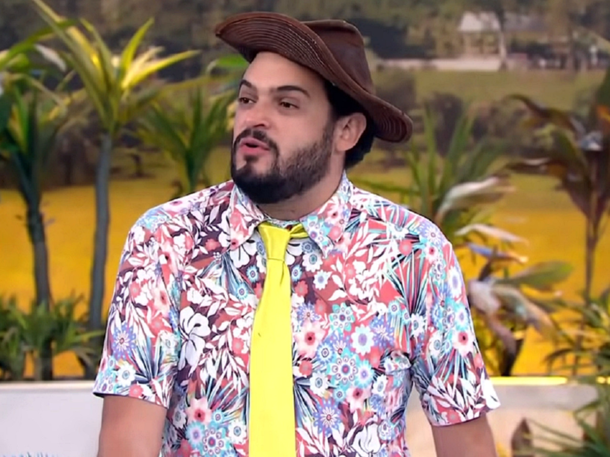 Matheus Ceará em A Praça é Nossa, do SBT