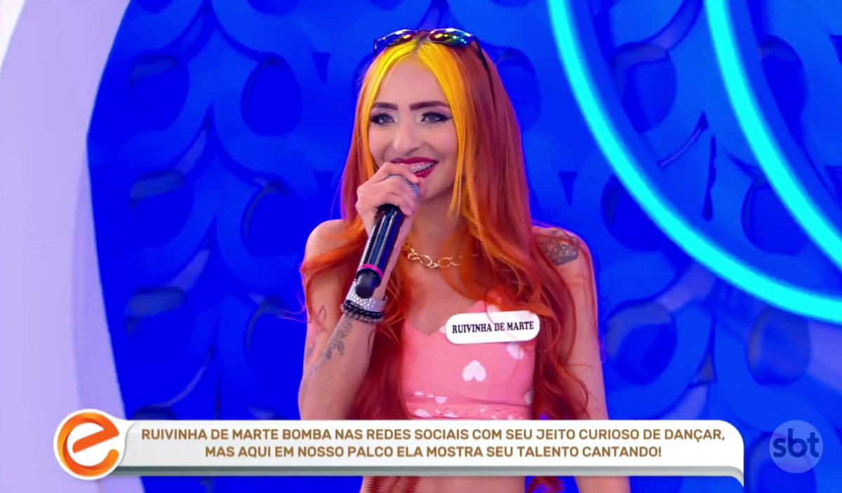 Anny Bergatin, a Ruivinha de Marte, no Programa Eliana
