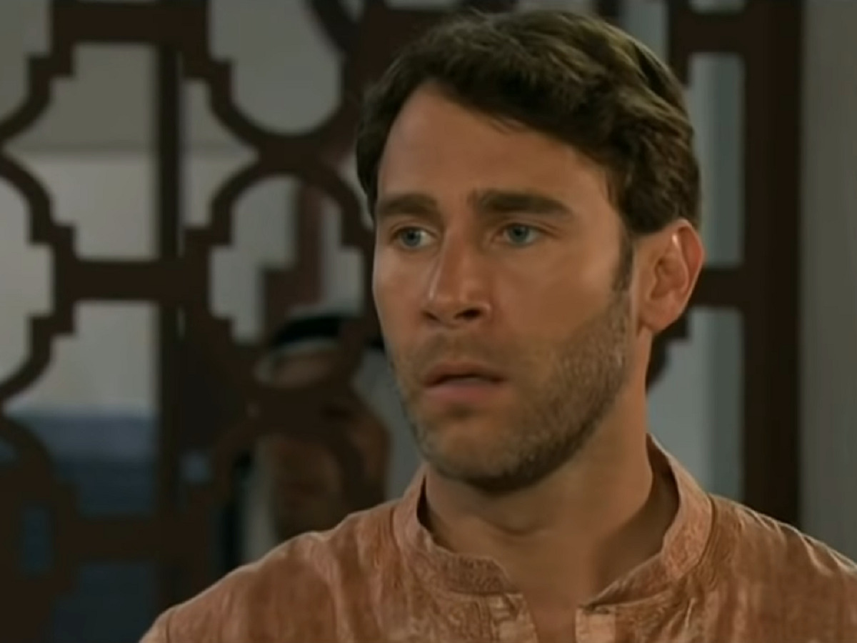 Karim (Carlos de la Mota) em Coração Indomável