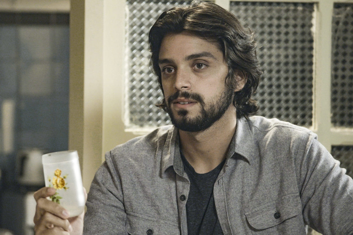 Alejandro (Rodrigo Simas) de Salve-se Quem Puder (Divulgação)
