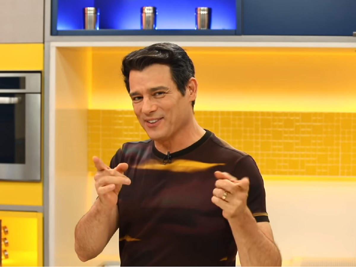 Celso Portiolli em seu canal no YouTube